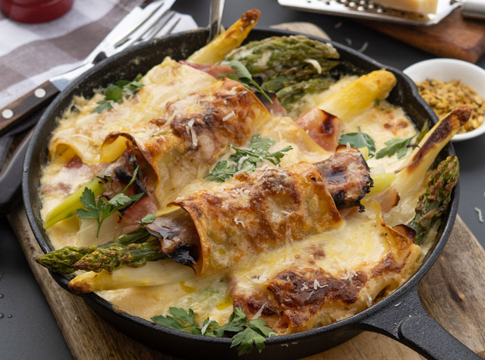 Spargel-Cannelloni mit Ingwer-Kurkuma-Tee